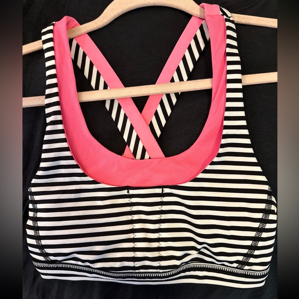 Lulu sports bra